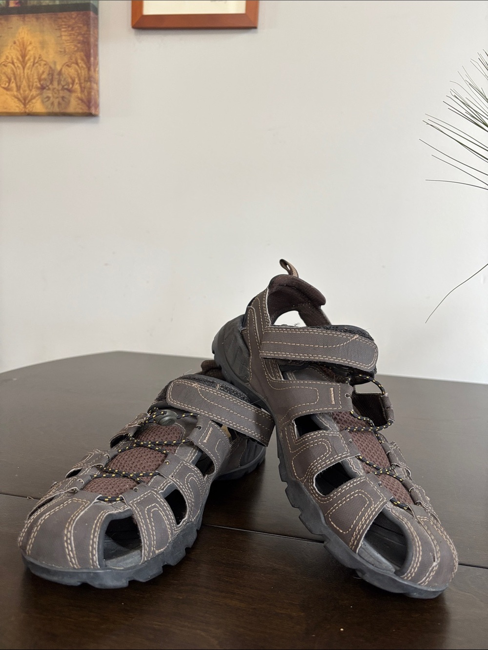 Teva Men's Brown Outdoor Strap Sandals with Cushioning Support Size 10